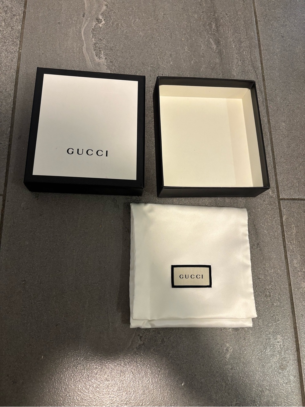 Authentic Gucci White Satin Cover with Branded Box